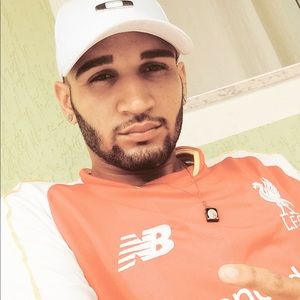 Meet your Posher, Anderson